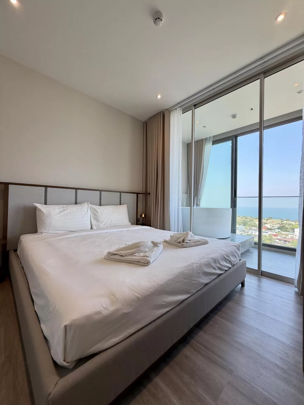 Апартаменты с двумя спальнями в VEHHA Hua Hin